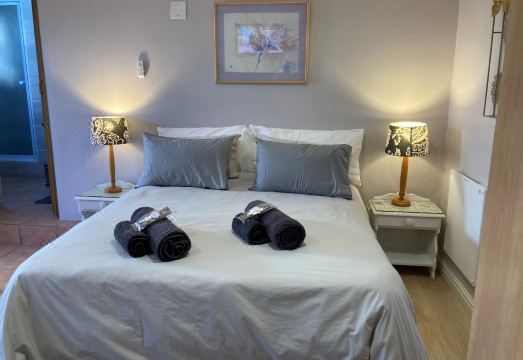 The High Street Accommodation Hotel Overview