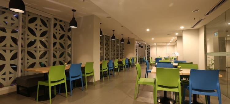 日惹奇特拉瑞姆图古酒店(Hotel Citradream Tugu Yogyakarta)图片