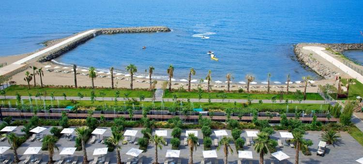 特拉布宗温德姆华美达广场酒店(Ramada Plaza by Wyndham Trabzon)图片