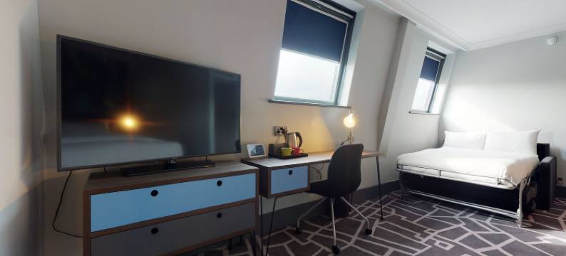 布拉克内尔村酒店(Village Hotel Bracknell)图片