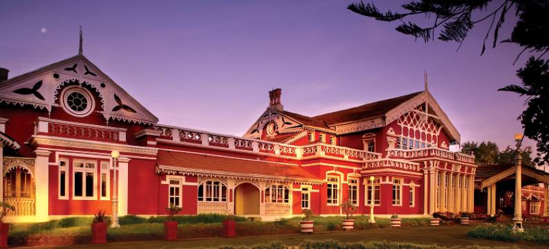 山蕨皇宫喜来得欢迎酒店(WelcomHeritage Fernhills Royal Palace)图片