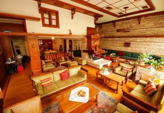 Hotel ElvetiaHotel Overview