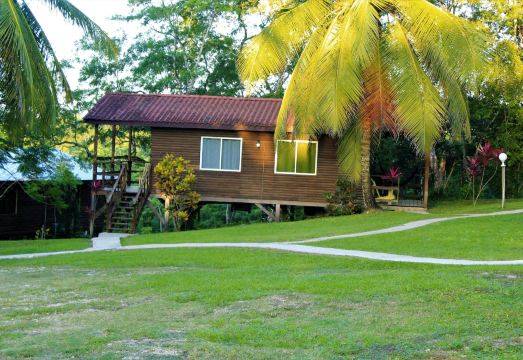 The Log Cab-Inn Hotel Overview