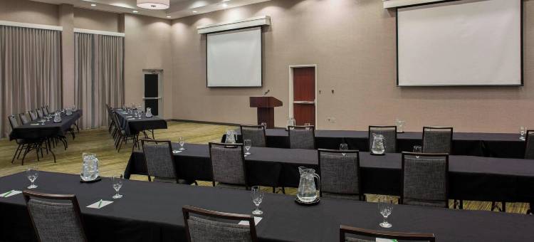 古德利茨维尔纳什维尔万怡酒店(Courtyard Nashville Goodlettsville)图片