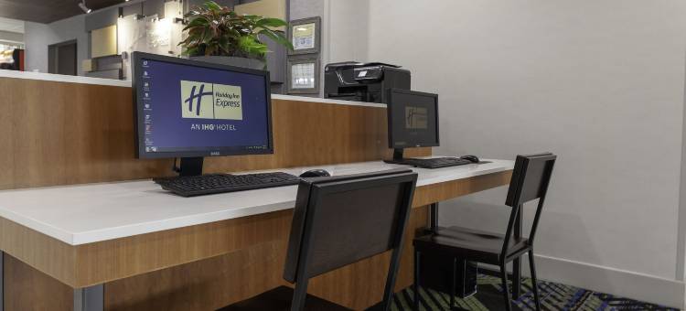 Holiday Inn Express 默特尔比奇百老汇@散化(Holiday Inn Express Myrtle Beach-Broadway@The Bch)图片