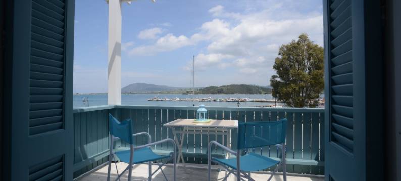 索纳斯公寓酒店(Tsonas Apartments)图片