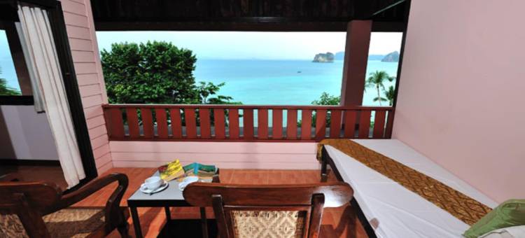 奈岛崖海滩度假村(Koh Ngai Cliff Beach Resort)图片