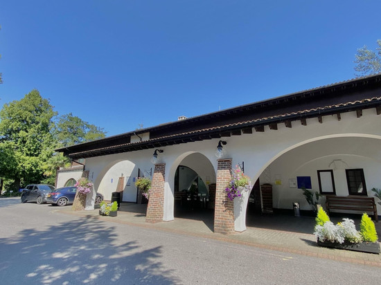 盖特威克欧罗巴酒店