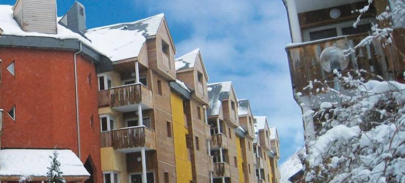 100 湖泊区拉格朗度假法义公寓式酒店(Lagrange Vacances le Domaine des 100 Lacs)图片