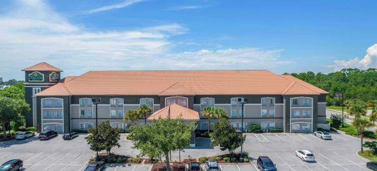 拉昆塔温德姆酒店套房PCB海滨棕榈(La Quinta by Wyndham PCB Coastal Palms)图片