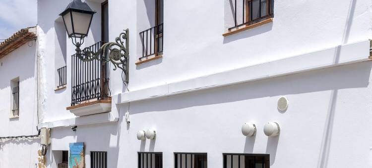 阿尔泰的佩拉布兰卡旅馆(Hostal Perla Blanca Altea)图片