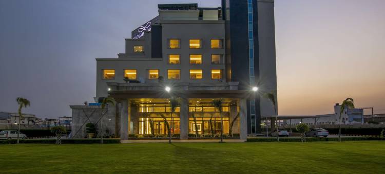 索内帕特索罗瓦波蒂科酒店(Sarovar Portico Sonipat)图片