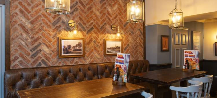 卡恩伍德阿姆斯酒店 - 格林国王旅馆(Charnwood Arms)图片