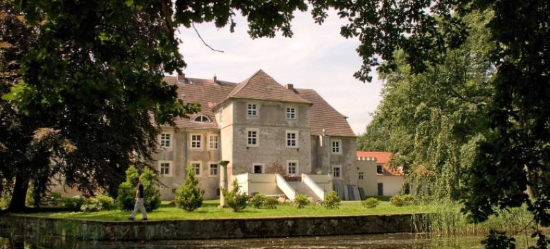 梅伦廷水上城堡酒店(Hotel Wasserschloss Mellenthin)图片