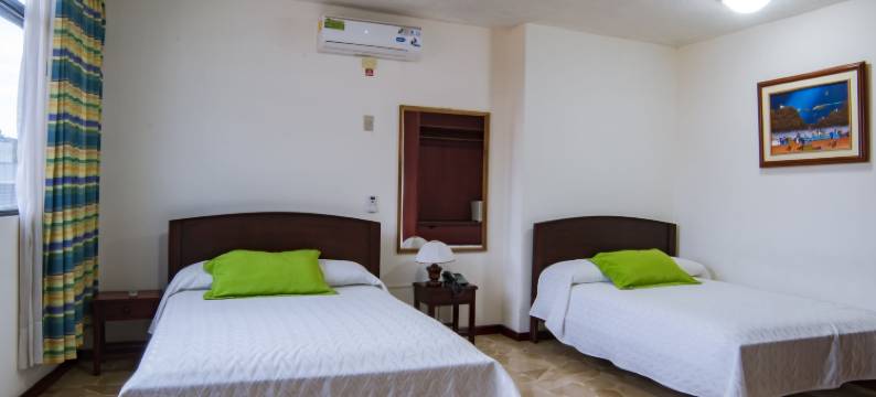 阿拉萨酒店(Hotel Arazá - Lago Agrio)图片