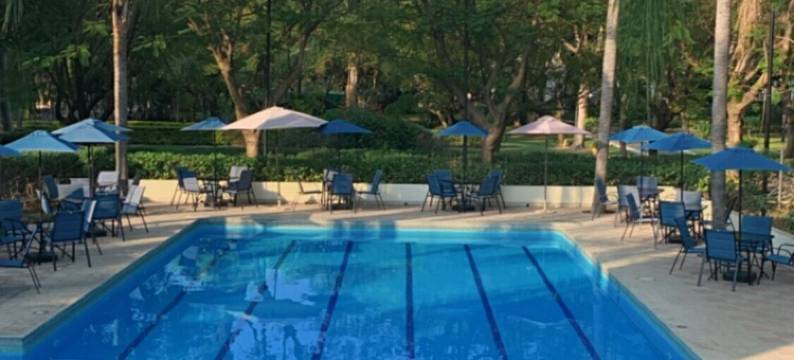 洛瑞安俱乐部酒店(The Lorian Club)图片