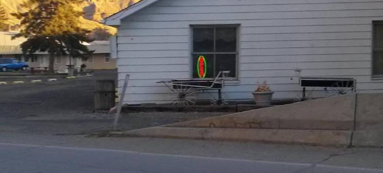 河滨汽车旅馆(Riverside Motel)图片