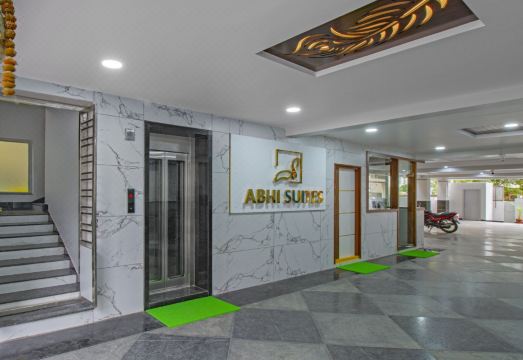 Treebo Abhi Suites, 400 M from Guntur Junction Hotel Overview