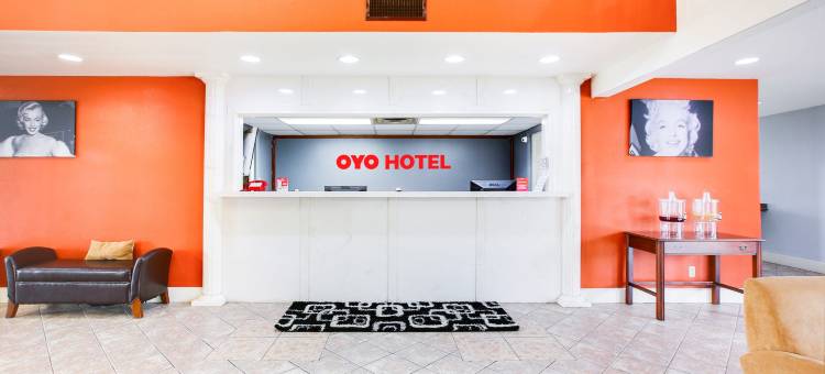 OYO阿肯色特克萨卡纳三一高速公路I-30酒店(OYO Hotel Texarkana Trinity AR Hwy I-30)图片