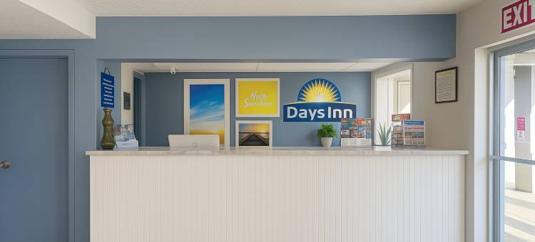 布雷登顿I-75温德姆戴斯酒店(Days Inn by Wyndham Bradenton I-75)图片