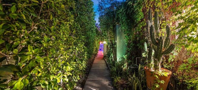 Center of it All!- Adobe Cottage Unit A图片