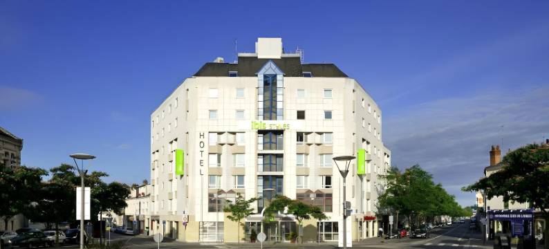 绍洛海滩酒店图片