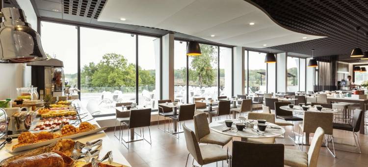 利摩日湖滨诺富特酒店(Novotel Limoges le Lac)图片