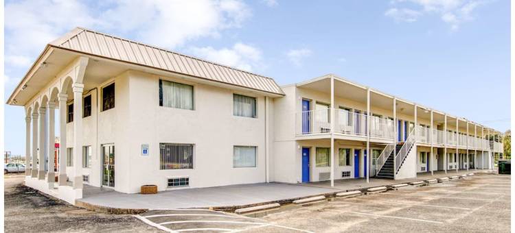 德克萨斯韦科，6号汽车旅馆- 拉西湖景(Motel 6 Waco, TX - Lacy Lakeview)图片