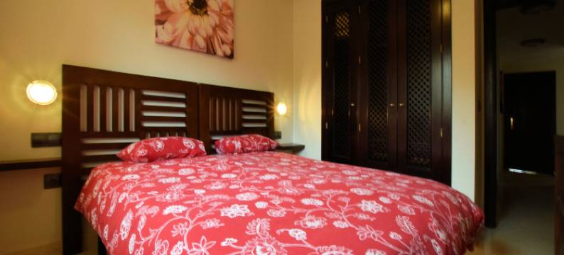 Sunny Terrace Near Marbella图片