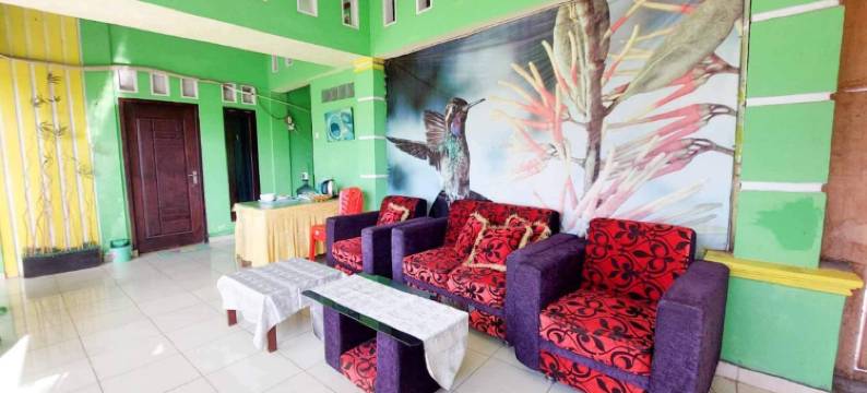 夸特里克迪民宿米特拉红门酒店(Quattrick Dee Homestay Mitra RedDoorz)图片