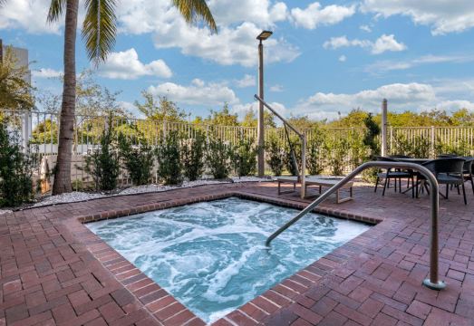 Cambria Hotel Ft Lauderdale, Airport South & Cruise Port Hotel Overview