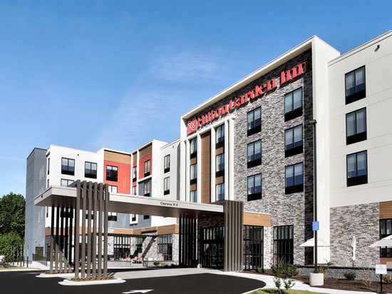 贝莱尔希尔顿花园酒店