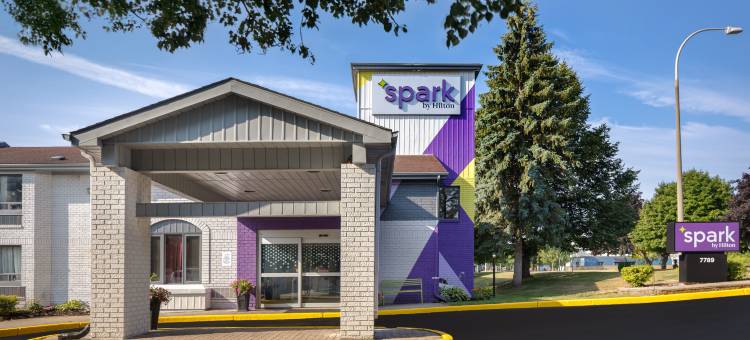 希尔顿斯帕克酒店-布罗克维尔(Spark by Hilton Brockville)图片