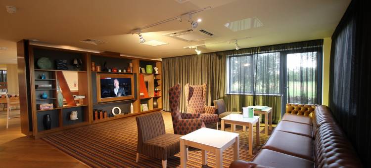 亨廷登赛马场假日酒店(Holiday Inn Huntingdon - Racecourse)图片