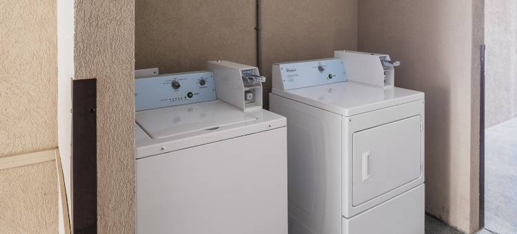 罗马红顶套房酒店(Red Roof Inn & Suites Rome)图片