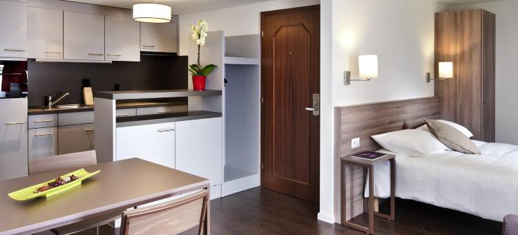 比尔广场美居酒店(Mercure Plaza Biel)图片