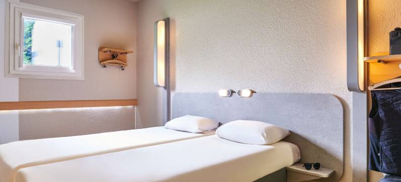 凡尔赛宫圣西尔宜必思快捷酒店(Ibis Budget Versailles Château Saint-Cyr)图片