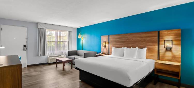 瀑布教堂市-阿灵顿凯隆酒店(Clarion Inn Falls Church-Arlington)图片