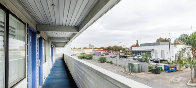 科克伦经济型汽车旅馆(Budget Inn)图片