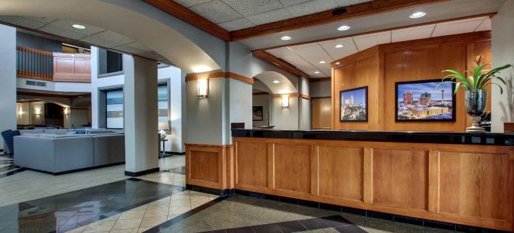 西北医疗中心德鲁里套房酒店(Drury Inn & Suites San Antonio Northwest Medical Center)图片