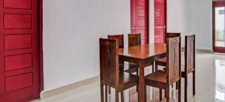 森达纳伊斯兰旅馆酒店，靠近PASAR FLAMBOYAN(Hotel O Wisma Cendana Syariah Near Pasar Flamboyan)图片