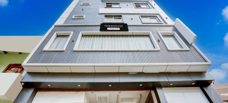 Townhouse Oak罗塔克曼萨罗瓦尔公园酒店(Townhouse Oak Rohtak Mansarovar Park)图片