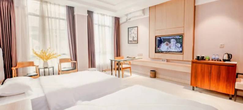 清远尊享昊廷哥酒店(清城站店)图片