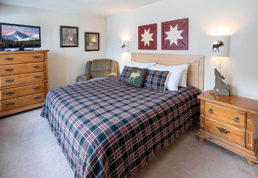 Steps to Ski Lifts - Condo w/ Walk-Out Patio! Hotel Overview