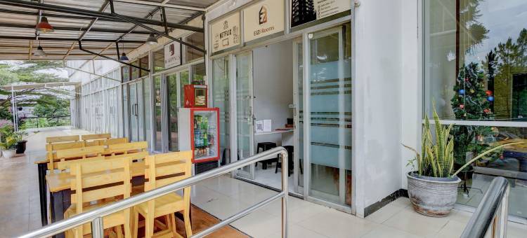 OYO 95090 Elzirooms 古农普特里(OYO 95090 Elzirooms Gunung Putri)图片