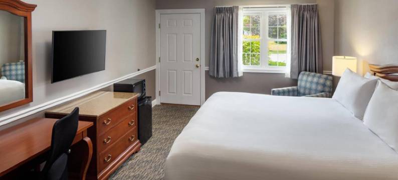 金色山墙达兹勒精选温德姆旅馆(Golden Gables Inn Dazzler Select by Wyndham)图片