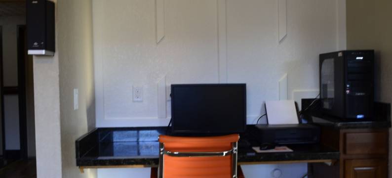 安克尼-迪蒙恩凯艺套房酒店(Quality Inn & Suites Ankeny-Des Moines)图片