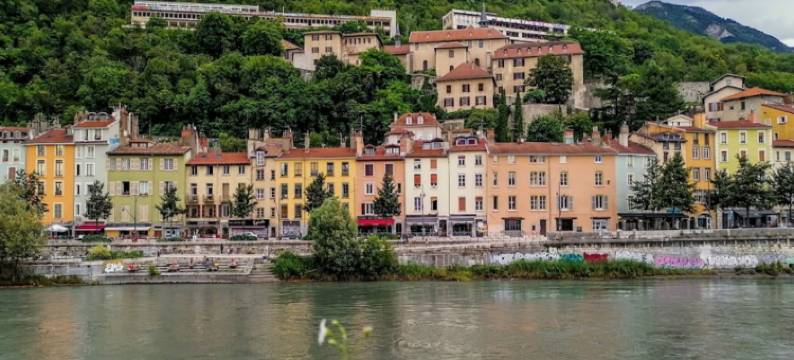 Apartments for 4 People图片