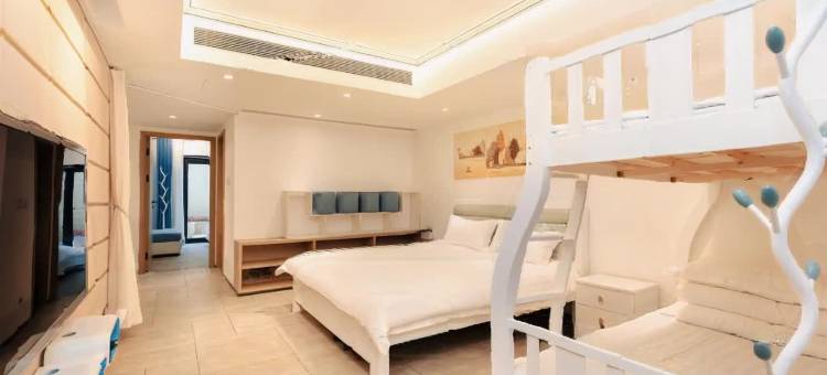 遇见那年亲子民宿(蔚蓝海岸店)图片