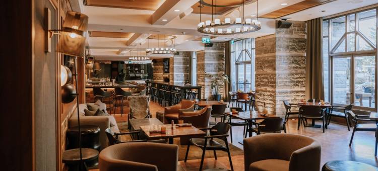惠斯勒四季酒店(Four Seasons Resort Whistler)图片
